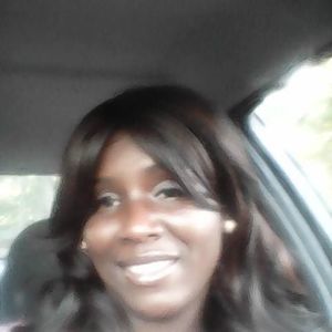 Meet your Posher, Denesha